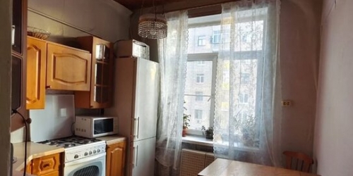 2-комн квартира ул Сайкина,  д. 15/7