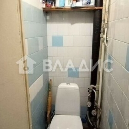 Продажа 1-комн квартиры на вторичном рынке Космонавтов пр-кт,  д. 52 к4
