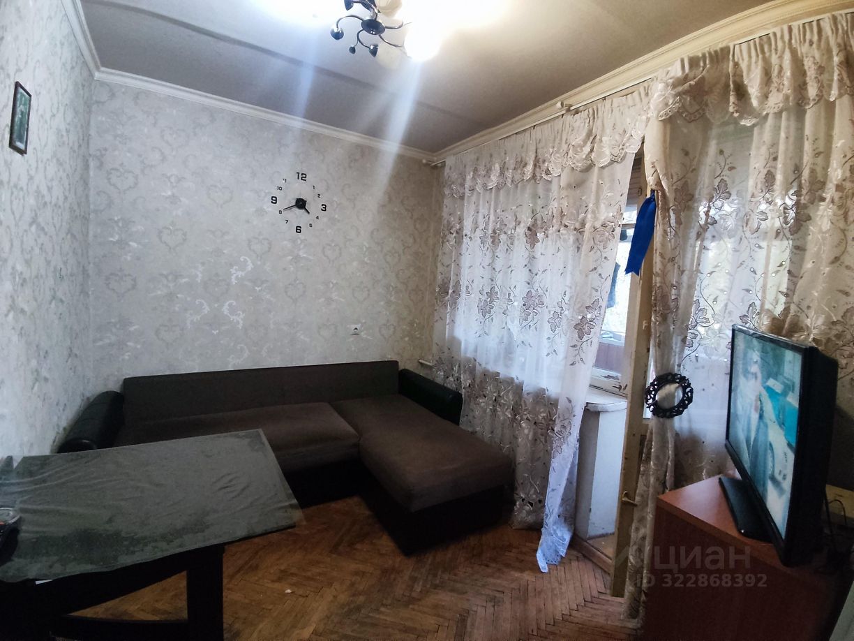 Продажа 1-комн квартиры на вторичном рынке Малаховка пгт, шоссе Быковское, 35