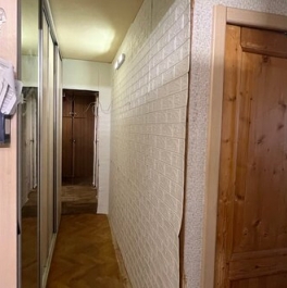 Продажа 2-комн квартиры на вторичном рынке улица Стасовой,  д. 5