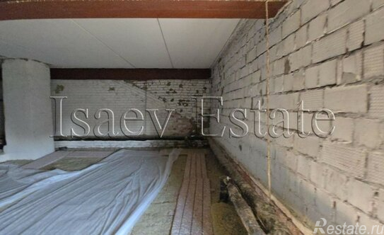 Продажа 5-комн квартиры на вторичном рынке Староконюшенный переулок,  д. 37