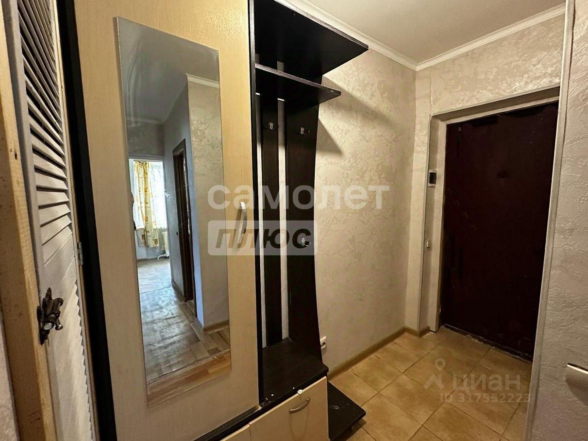 Продажа 2-комн квартиры на вторичном рынке с. Стремилово, улица Мира, 2