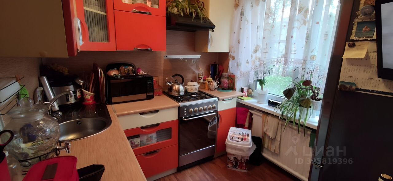 Продажа 2-комн квартиры на вторичном рынке улица Белы Куна, 15К2
