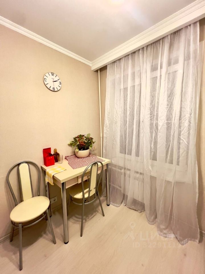 Продажа 1-комн квартиры на вторичном рынке Заречье пгт, 4