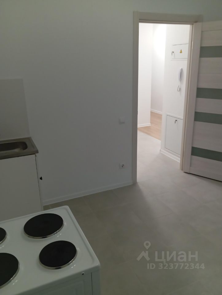 Продажа 2-комн квартиры на вторичном рынке Очаковское шоссе, 7