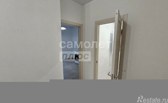 Продажа 3-комн квартиры на вторичном рынке Парковая 15-я ул,  д. 54