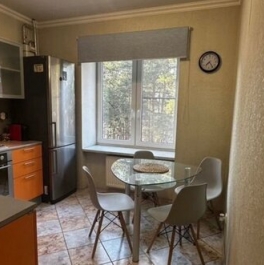 Продажа 3-комн квартиры на вторичном рынке Рябиновая улица,  д. 20