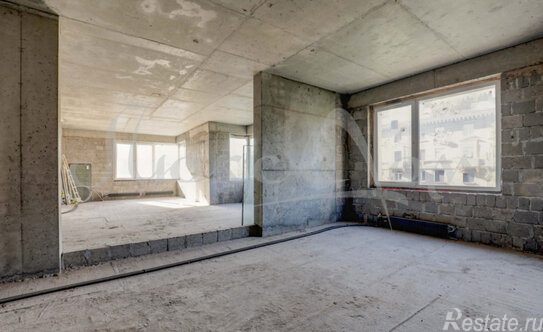 Продажа 4-комн квартиры на вторичном рынке ул Маршала Конева,  д. 14