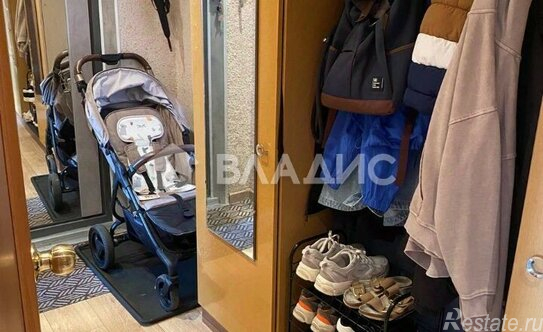 Продажа 3-комн квартиры на вторичном рынке улица Корнейчука,  д. 16