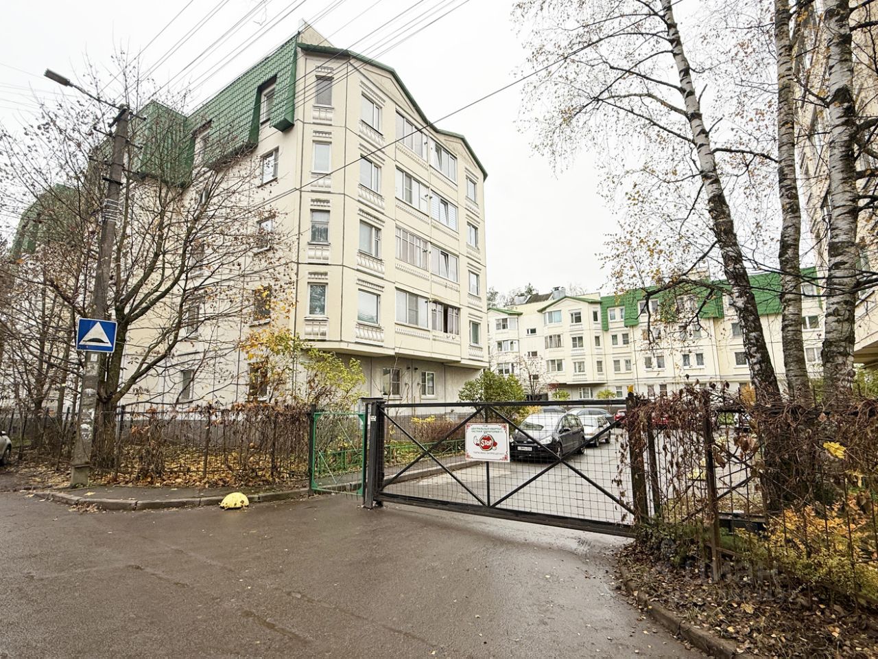 Продажа 3-комн квартиры на вторичном рынке Всеволожск, Октябрьский проспект, 108