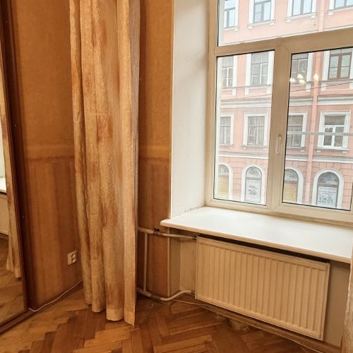 2-комн квартира улица Декабристов, 11