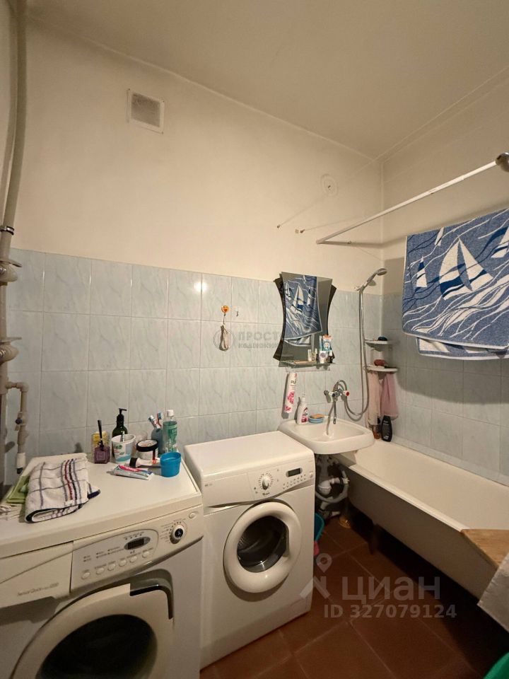 Продажа комнаты улица Юных Ленинцев,  д. 33