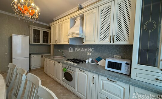 Продажа 2-комн квартиры на вторичном рынке Красногорск, Суворовская улица,  д. 6