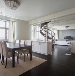 Аренда 4-комн квартиры на вторичном рынке Гончарный 1-й пер,  д. 7