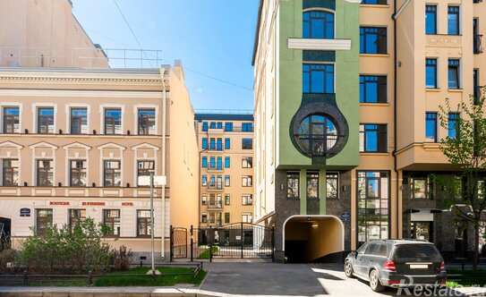 Продажа 2-комн квартиры на вторичном рынке 11-я линия,  д. 54