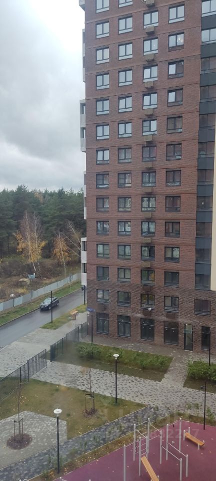 Аренда 2-комн квартиры на вторичном рынке Мирный пгт, улица Академика Северина, 12