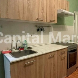 Аренда 3-комн квартиры на вторичном рынке улица Столетова,  д. 15