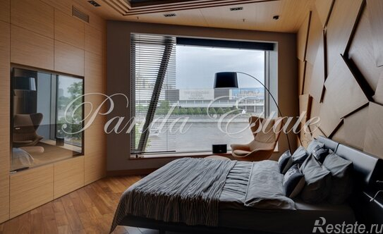 Продажа 3-комн квартиры на вторичном рынке Пречистенская наб,  д. 7