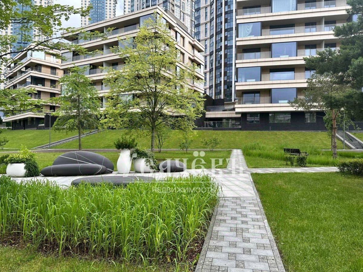 Продажа 6-комн квартиры на вторичном рынке Минская улица, 2Вк3