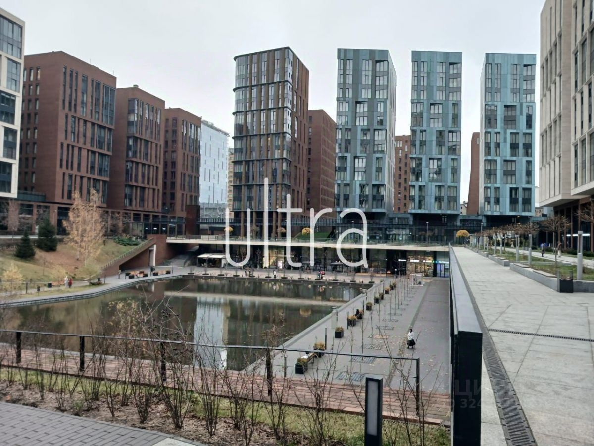 Продажа 3-комн квартиры на вторичном рынке улица Усачева, 15А