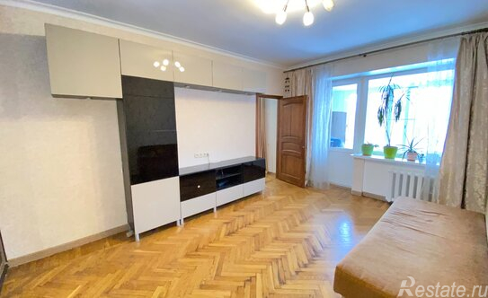 Аренда 2-комн квартиры на вторичном рынке ул Анненская,  д. 8