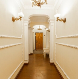 Продажа 3-комн квартиры на вторичном рынке ул Покрышкина,  д. 8,  к. 1