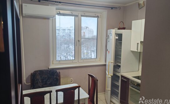 Продажа 2-комн квартиры на вторичном рынке Туристская улица