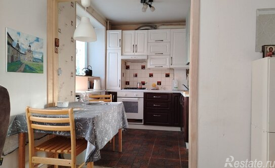 Продажа 2-комн квартиры на вторичном рынке Ковалёвская улица,  д. 23 к2