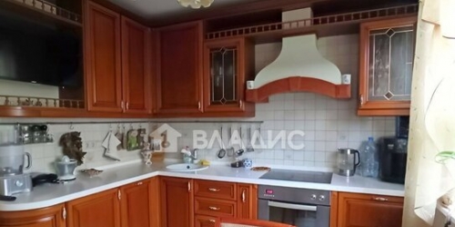 4-комн квартира Лукинская улица,  д. 18