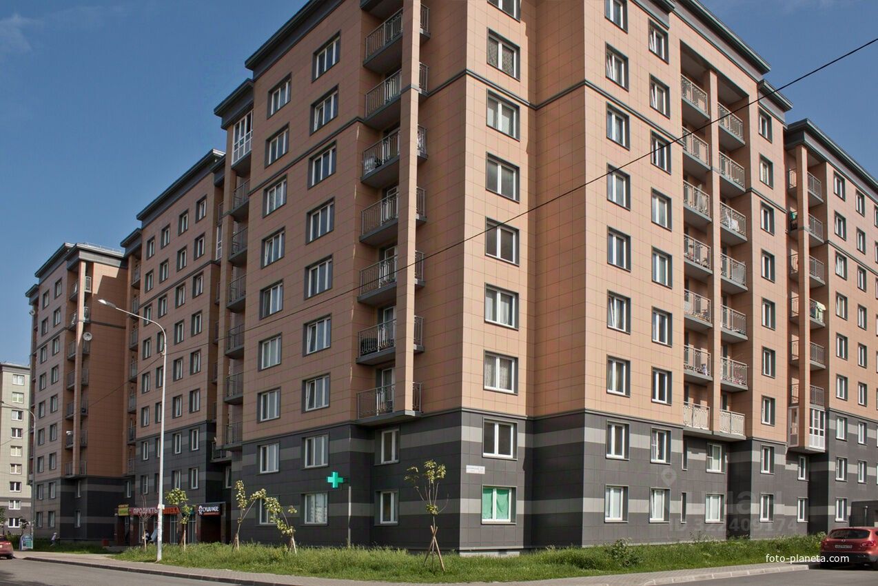 Продажа 2-комн квартиры на вторичном рынке пос. Шушары, Славянка тер., шоссе Колпинское, 38к1