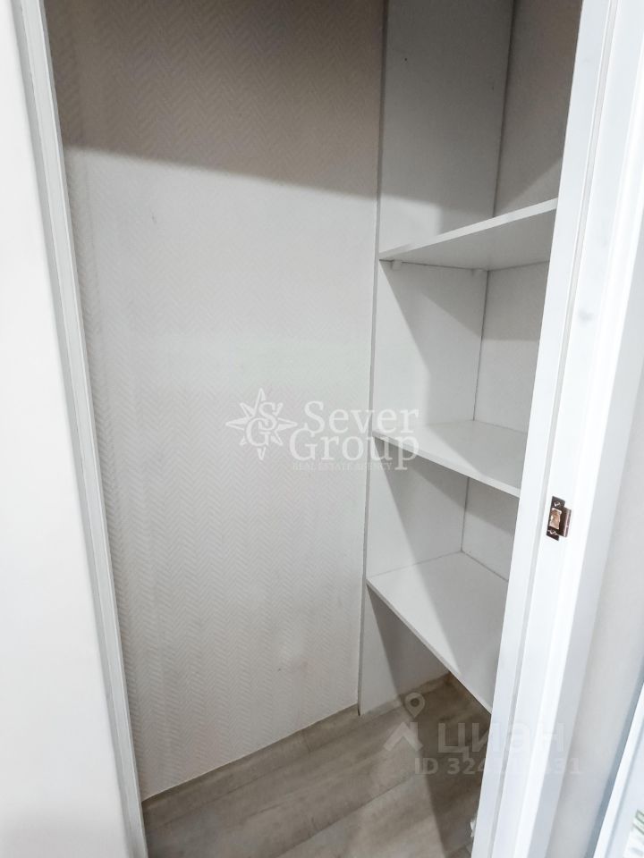 Продажа 1-комн квартиры на вторичном рынке Новоизмайловский проспект, 51