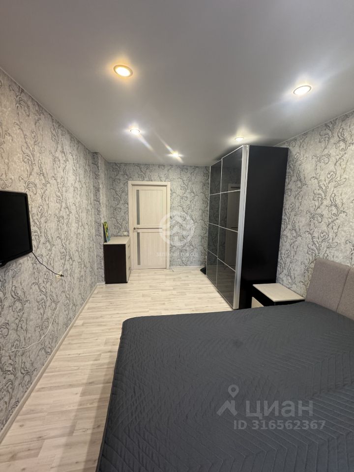 Продажа 2-комн квартиры на вторичном рынке Клин, Клинская улица, 26