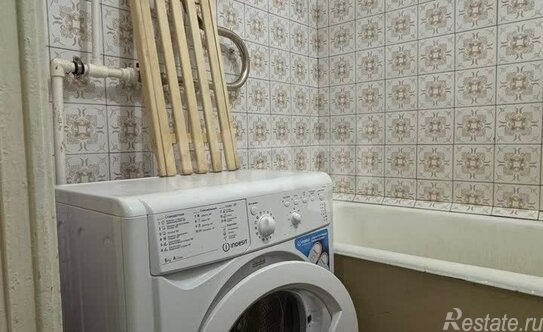 Продажа 1-комн квартиры на вторичном рынке Лесколово, Красноборская улица,  д. 12