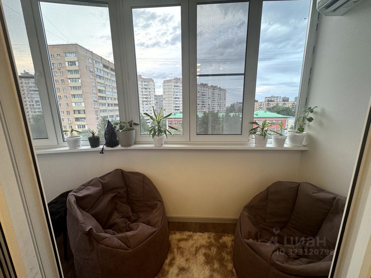 Продажа 2-комн квартиры на вторичном рынке Михалковская улица, 13