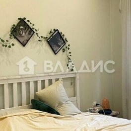 Продажа 1-комн квартиры на вторичном рынке ул Новоладожская,  д. 6,  к. 2