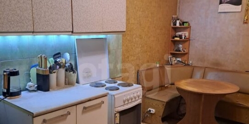 2-комн квартира улица Дыбенко,  д. 42