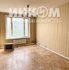 Продажа 1-комн квартиры на вторичном рынке Беловежская улица,  д. 77