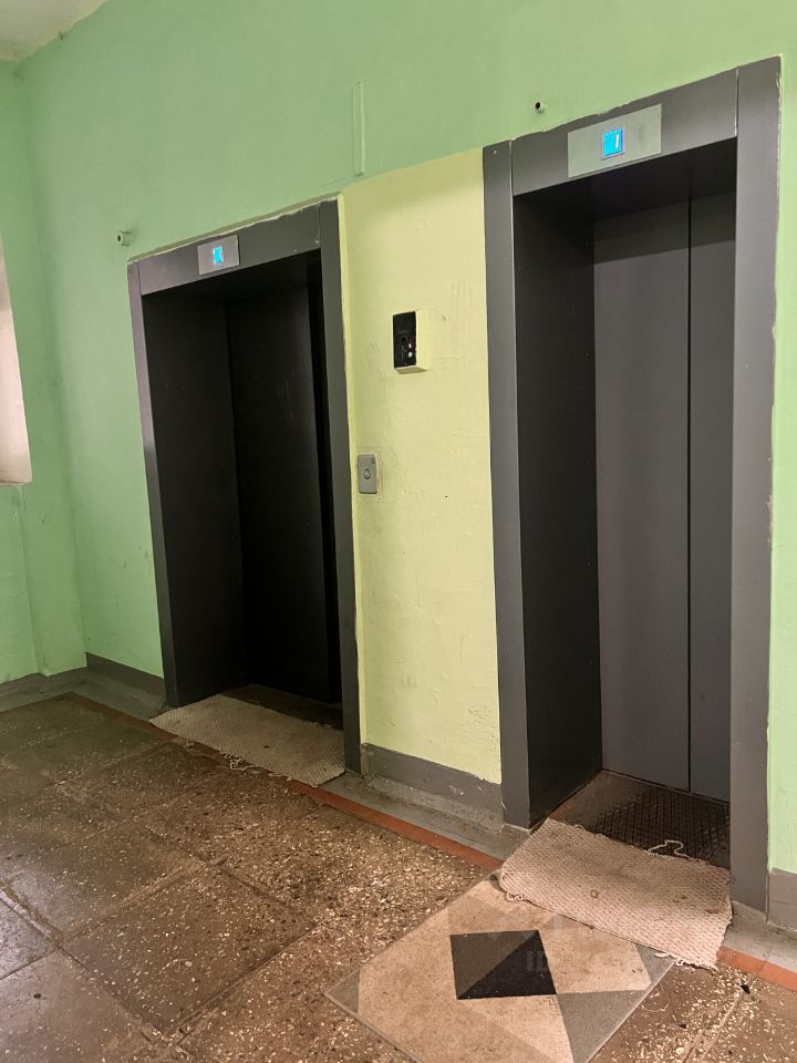 Продажа 1-комн квартиры на вторичном рынке проезд Шокальского, 67К2