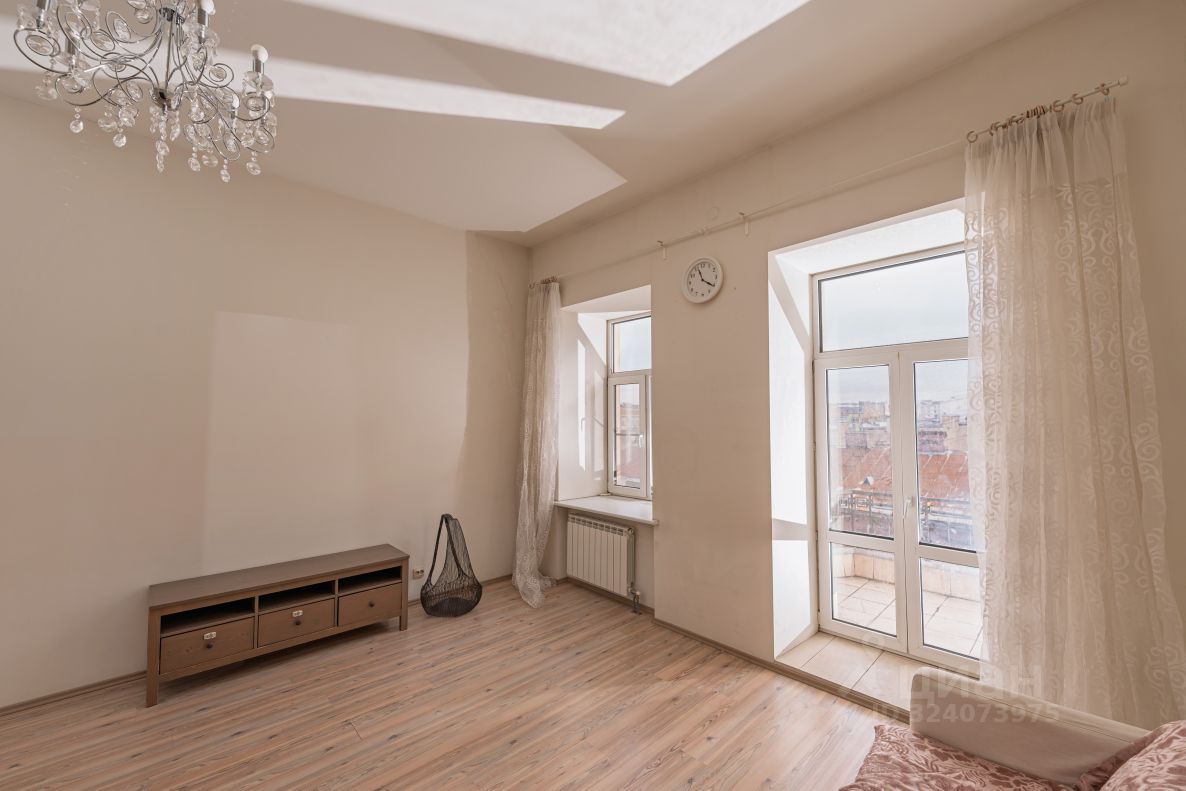 Аренда 3-комн квартиры на вторичном рынке улица Марата, 47-49