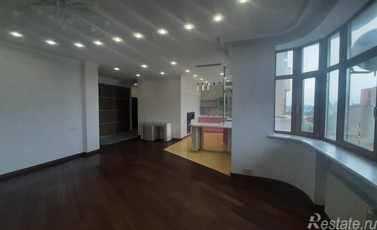 Продажа 2-комн квартиры на вторичном рынке Каменщики Б. ул,  д. 2