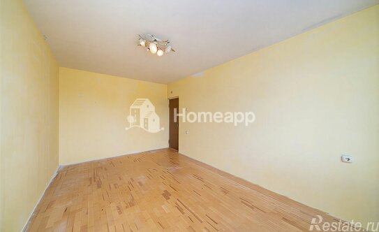 Продажа 2-комн квартиры на вторичном рынке Бескудниковский б-р