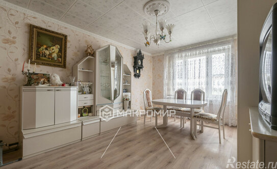 Продажа 1-комн квартиры на вторичном рынке Парковая 13-я ул,  д. 34 к1