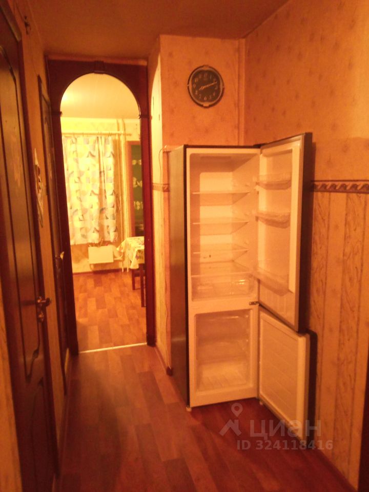 Аренда 1-комн квартиры на вторичном рынке Рощино пгт, улица Садовая, 5