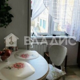 Продажа 3-комн квартиры на вторичном рынке ул Карпинского,  д. 26