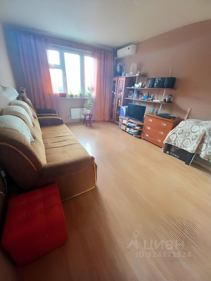 Продажа 1-комн квартиры на вторичном рынке улица Малышева, 13К3