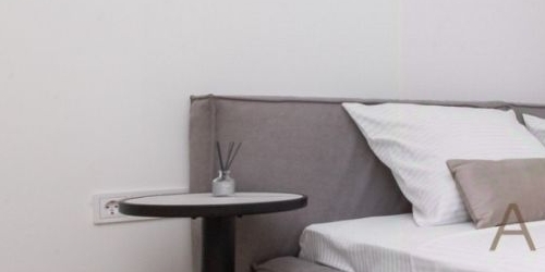 2-комн квартира улица Беринга, 27к6