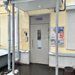 Продажа 2-комн квартиры на вторичном рынке Медовый переулок,  д. 8