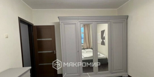 3-комн квартира Очаковский 1-й пер,  д. 3