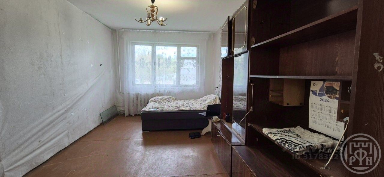 Продажа 2-комн квартиры на вторичном рынке пос. Заводской, 1