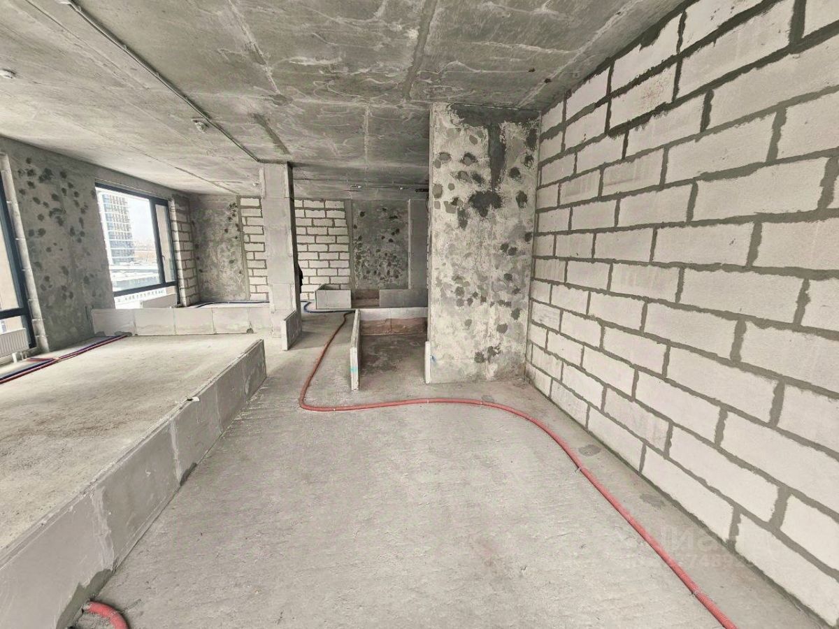 Продажа 2-комн квартиры на вторичном рынке улица Мневники, 12